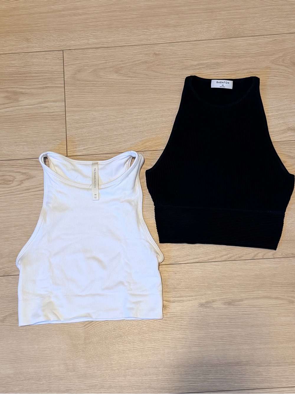 Aritzia Babaton Ribbed High-Neck Crop Tank - Black and White Bundle set